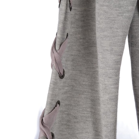 Jolt Gray Floral Embroidered Sweatshirt Medium NWT - Picture 5 of 6